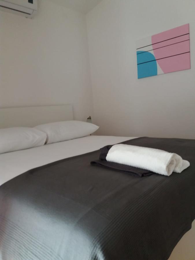 Apartments Villa Karme เบรลา ภายนอก รูปภาพ